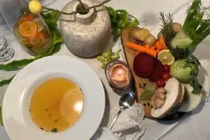 Fastenarten - Fastenbrühe mit Gemüse